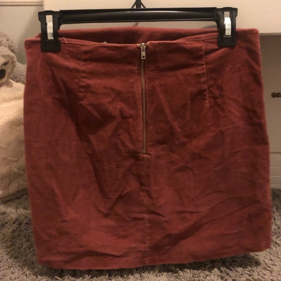 deep pink ivy+main “mini” skirt - Picture 2 of 4